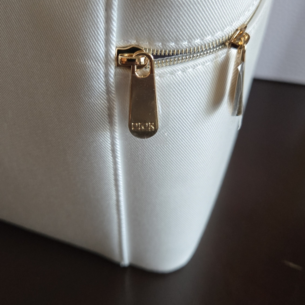 Cream Dior Vanity Case with Gold Accents - Picture 5 of 7
